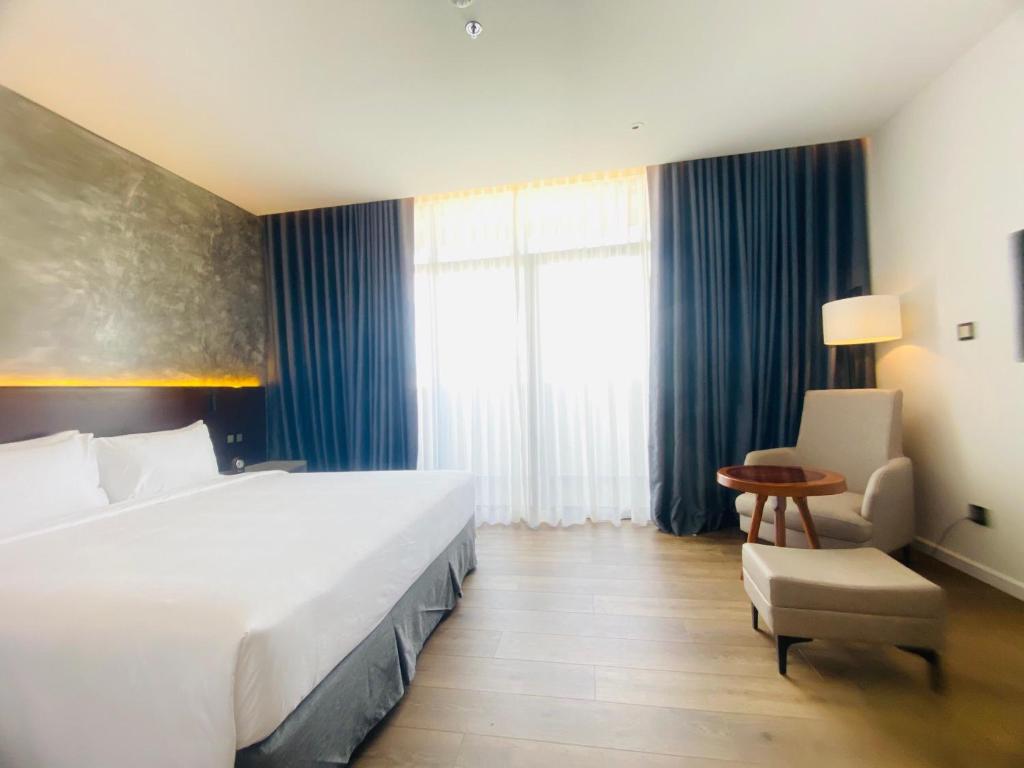 NEWCC HOTEL AND SERVICED APARTMENT