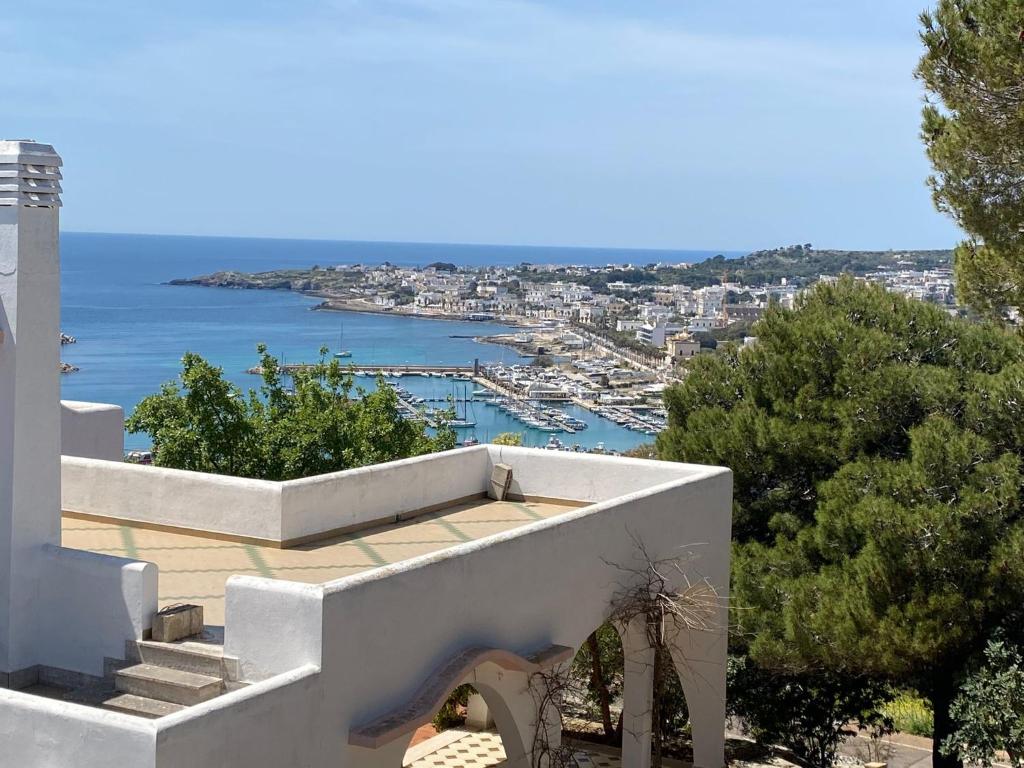 Photo de la galerie de l'établissement Villetta Guardiano del faro con piscina, à Leuca