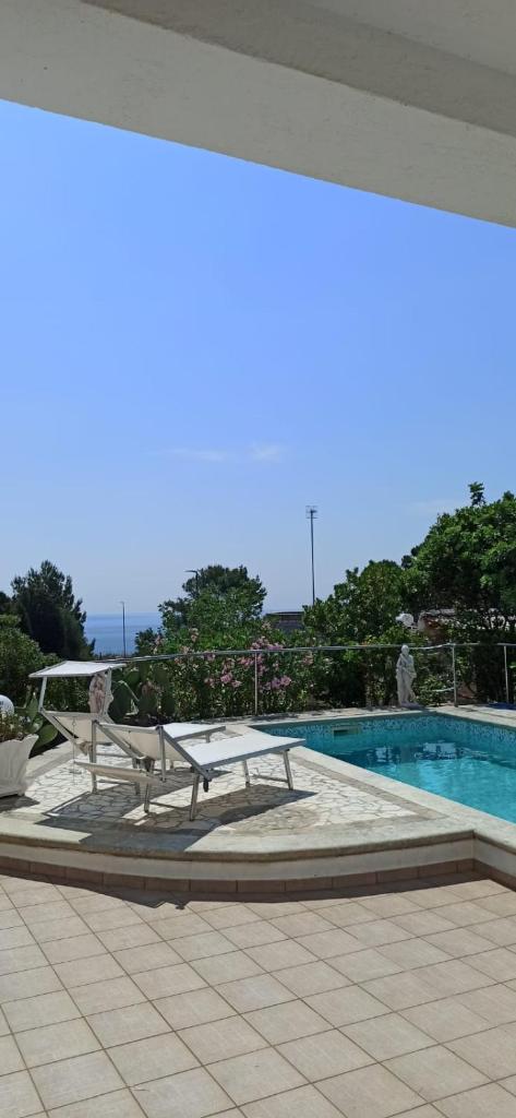 Photo de la galerie de l'établissement Villetta Guardiano del faro con piscina, à Leuca