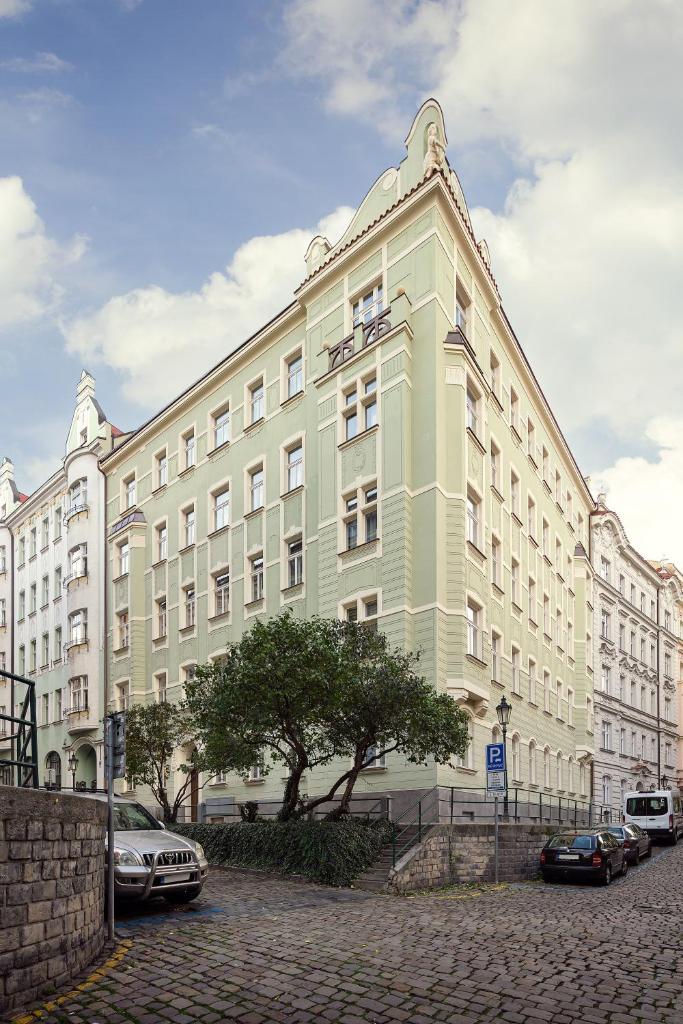 Allure Hotel Prague Image