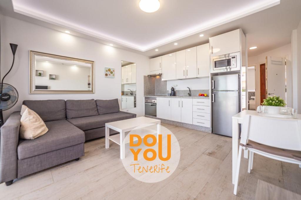 Holiday Apartments Oasis 8