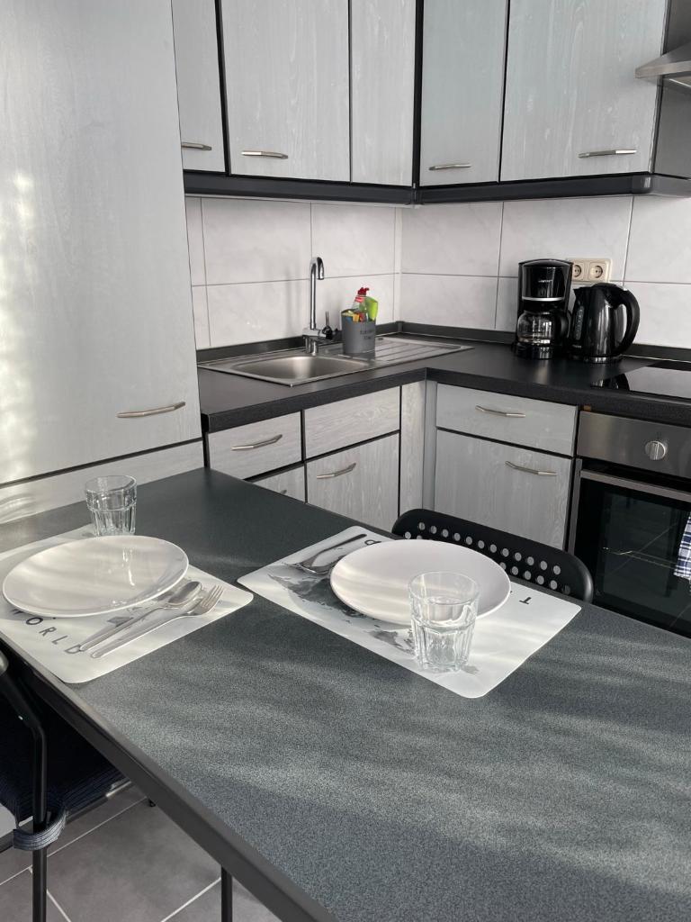 Deluxe Apartment 8