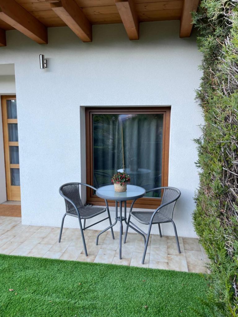 Villa Natura appartamento Open Space con giardino 6