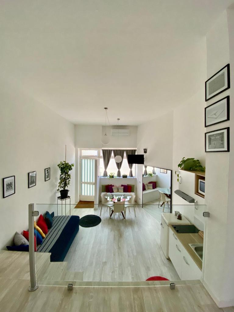 Scalabrini LOFT 7