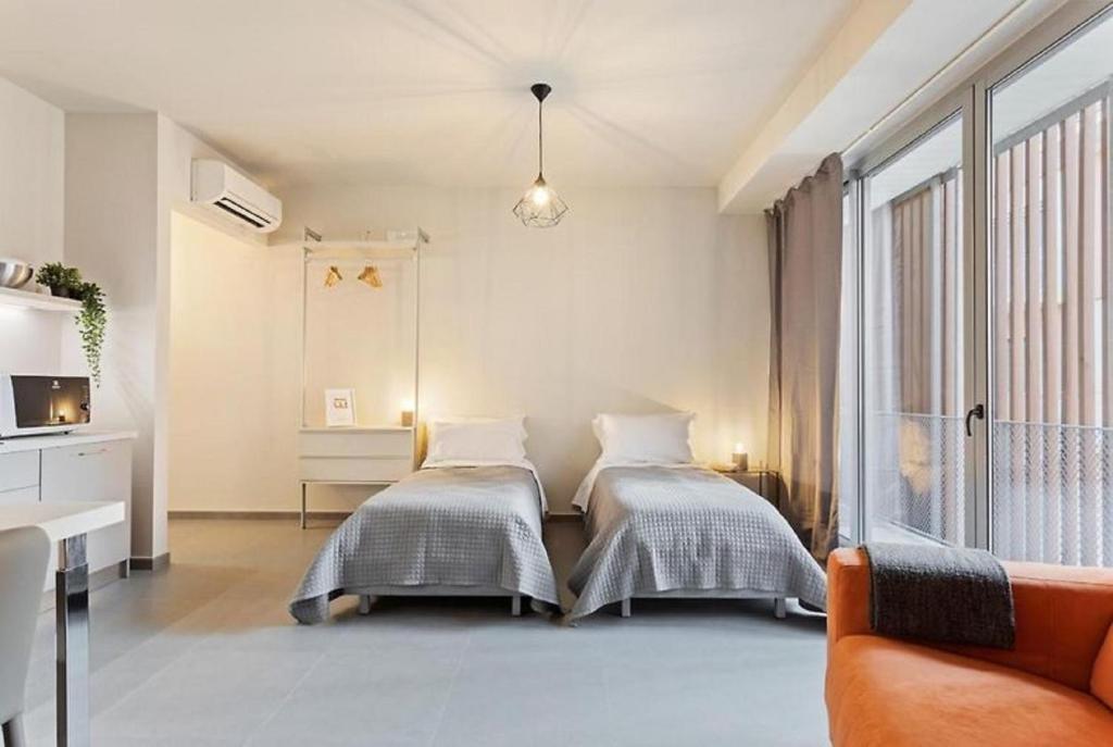 Etna Suite Design Apartments 7