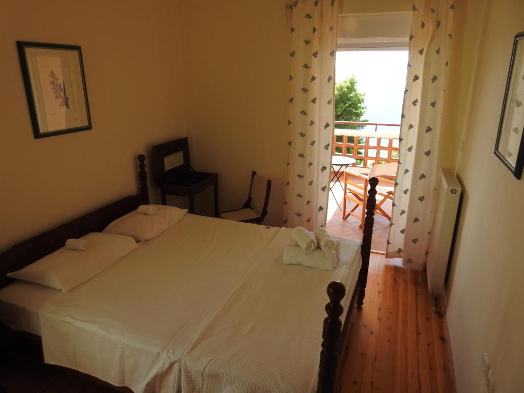 Konstantinos Siviri Nautilos Residence 7