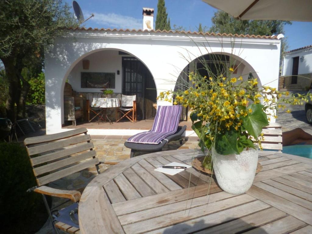 Toro Vista Casita - 1-2 bedrooms 6