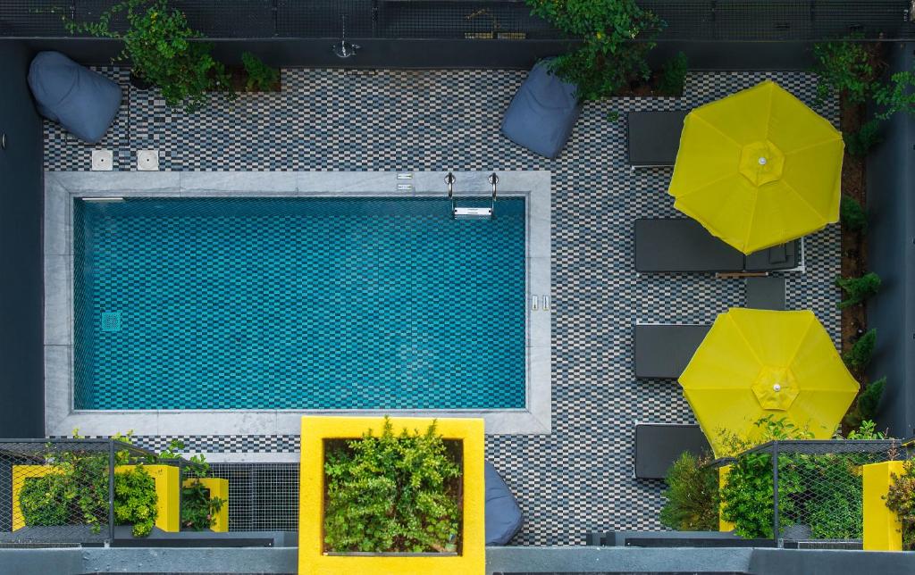 3 Pines Design Living 3