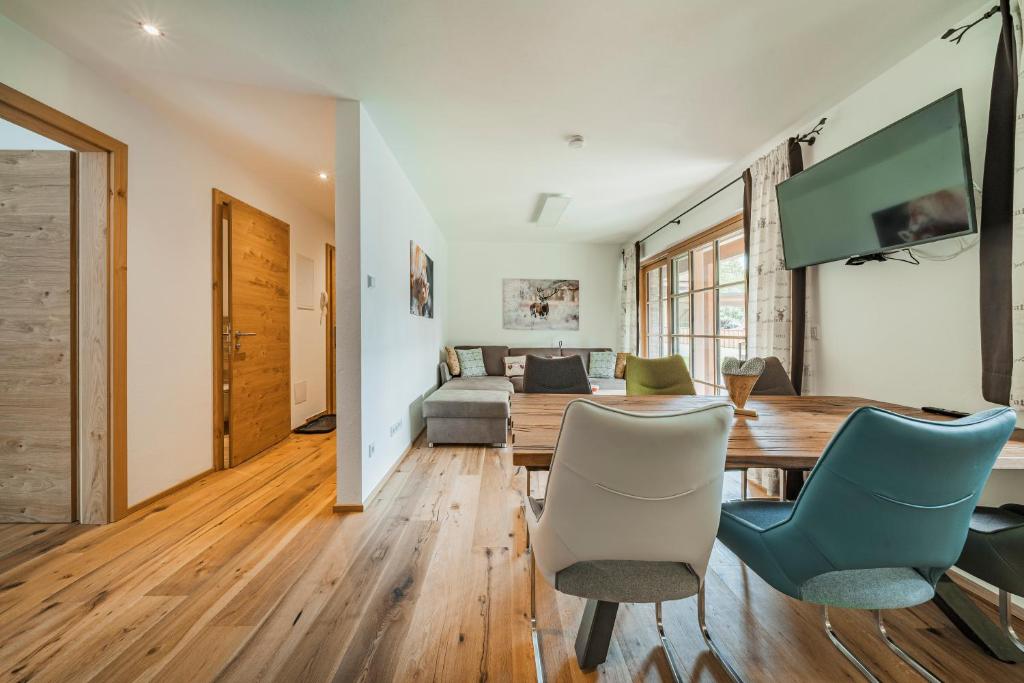 Dachstein West Apartment 1B 5