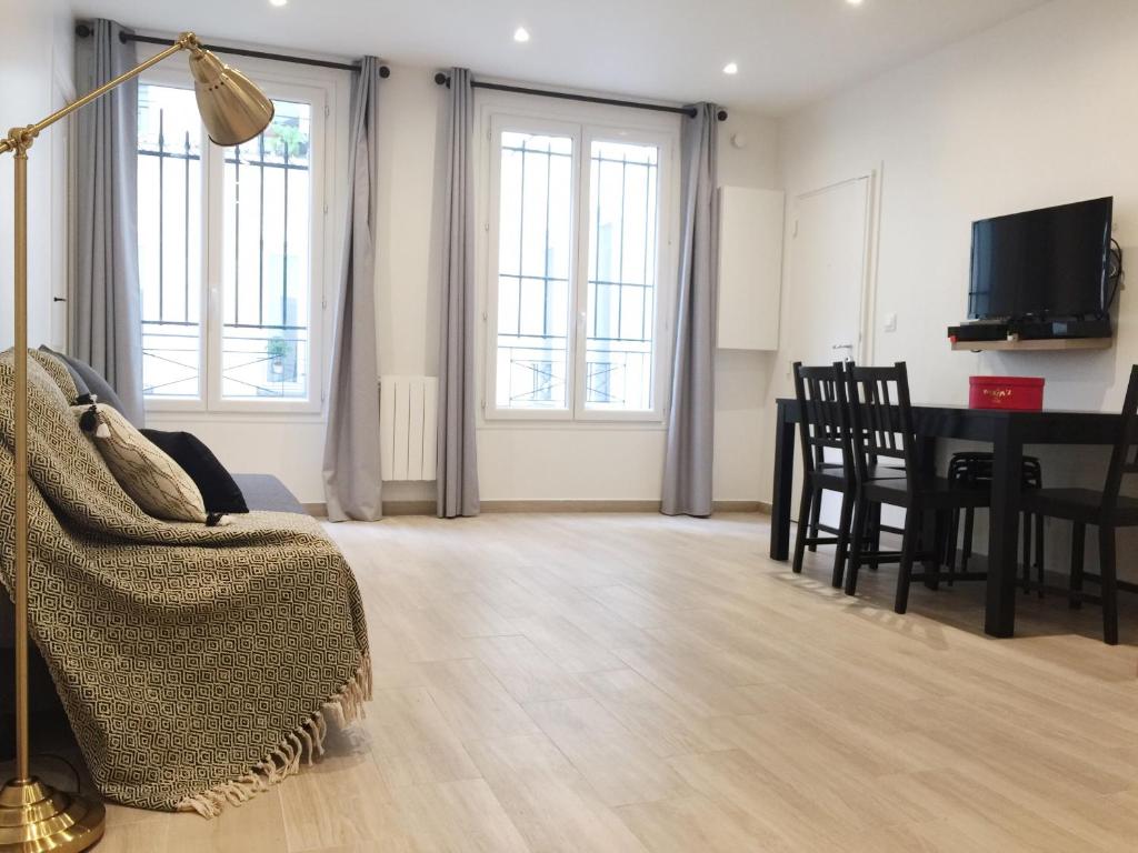 New Apartment in the Heart of Le Marais 5