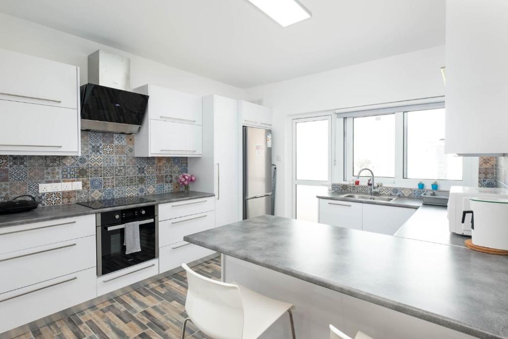 Happy Stay Apartment - Halefka Court 8