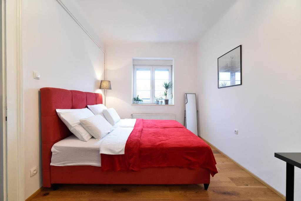 Cosy Lu Apartment 8