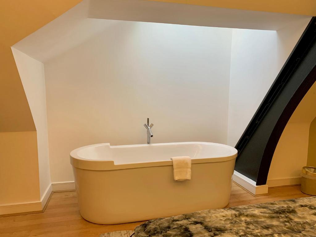 Quebecs Luxury Apartments 8