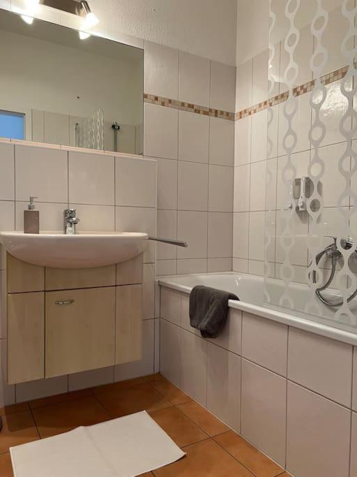 AKK5 Großes Apartment mit Terrasse Nähe Hbf/Uni 3