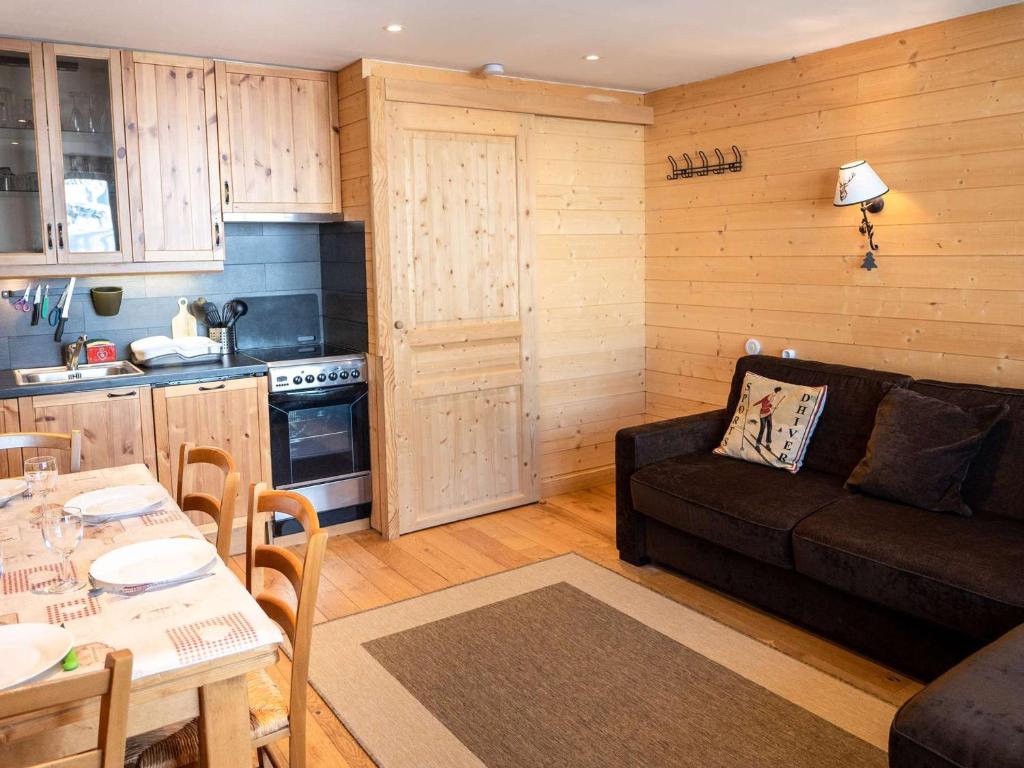 Val Thorens - Bel Appartement 4 pers, Balcon Sud, TV, Bluetooth, Cuisine Équipée, Local à Skis - FR-1-637-32