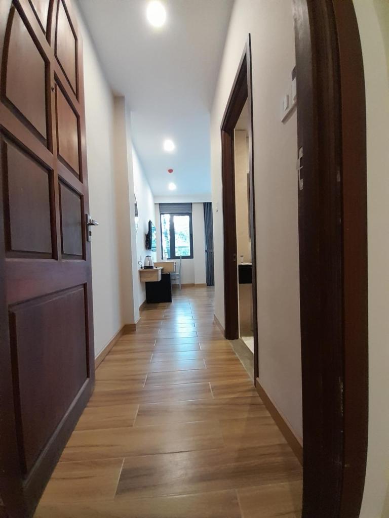 HAPPY HOME HOTEL