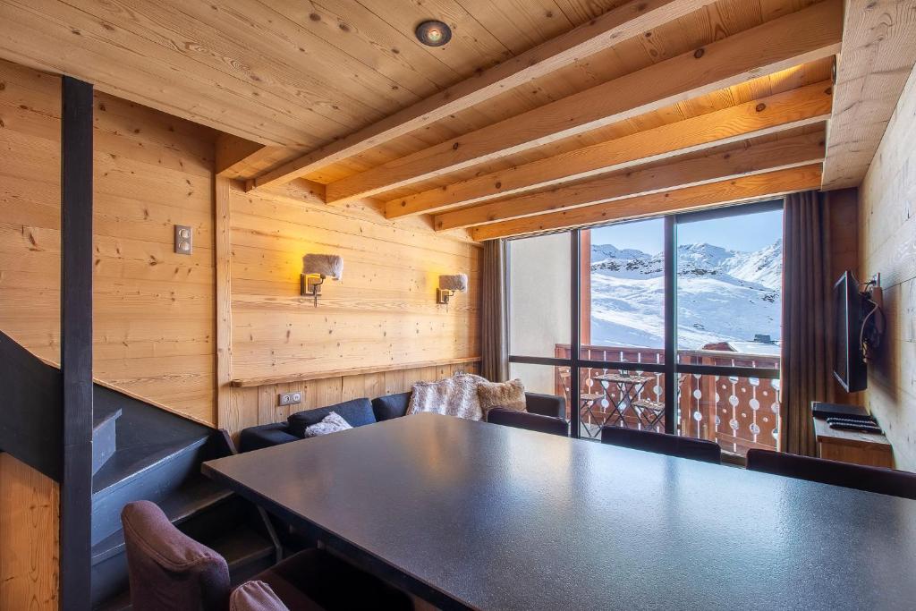 Photo de la galerie de l'établissement Val Thorens-Cosy Duplex avec vue Silveralp, à Val Thorens