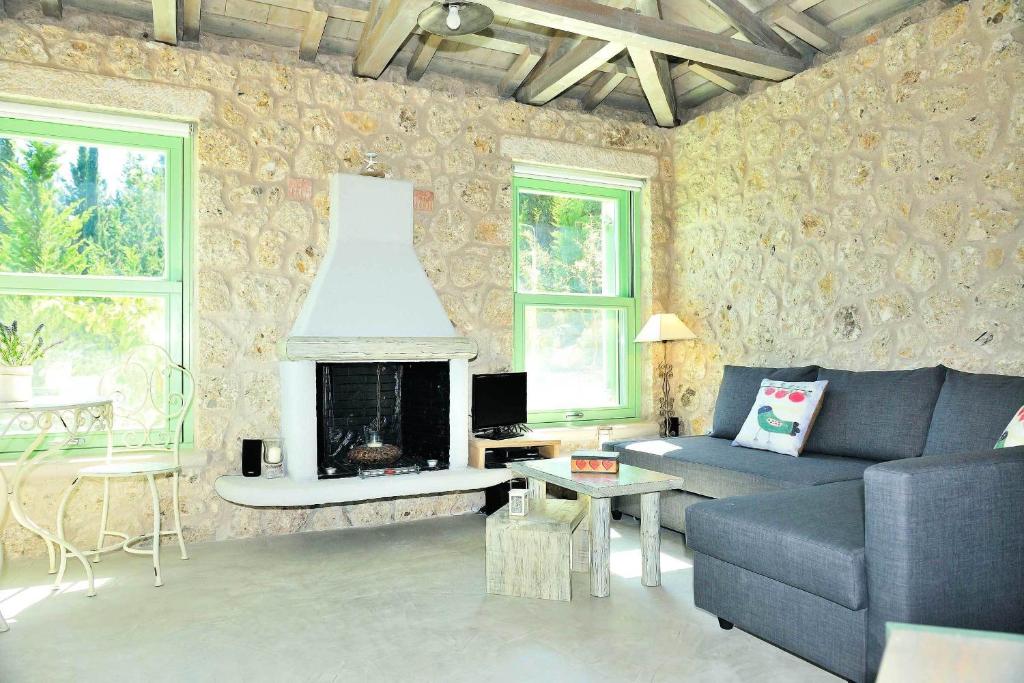 Mounty Island Villas 3