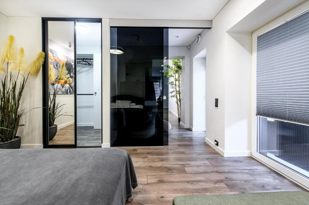 Botanical Garden Loft 7