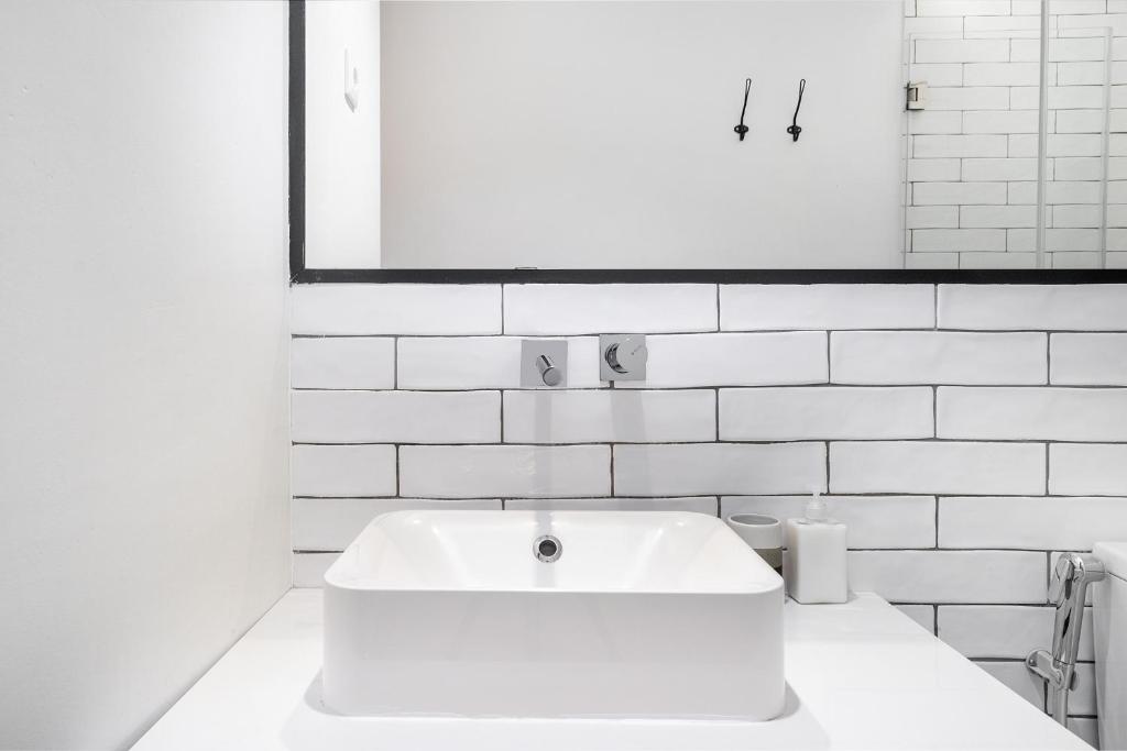 WHome Green Street 1-Bed Perfect to explore Lisbon 8