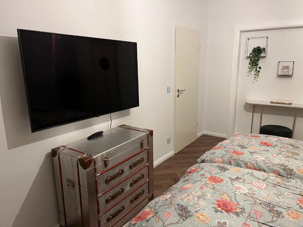 EXKLUSIVE 2 Zimmer EG Wohnung mit Balkon in Top Lage! 8