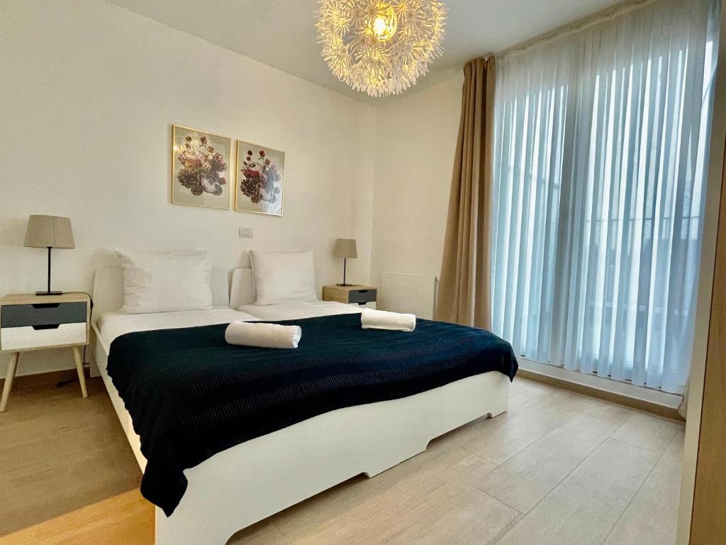 OneLuxStay near Diamond District 6