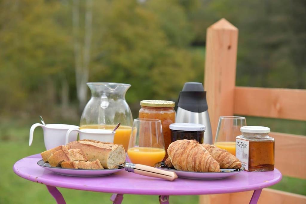 Photo de la galerie de l'établissement Bulle Hirondelle, à Quarré-les-Tombes
