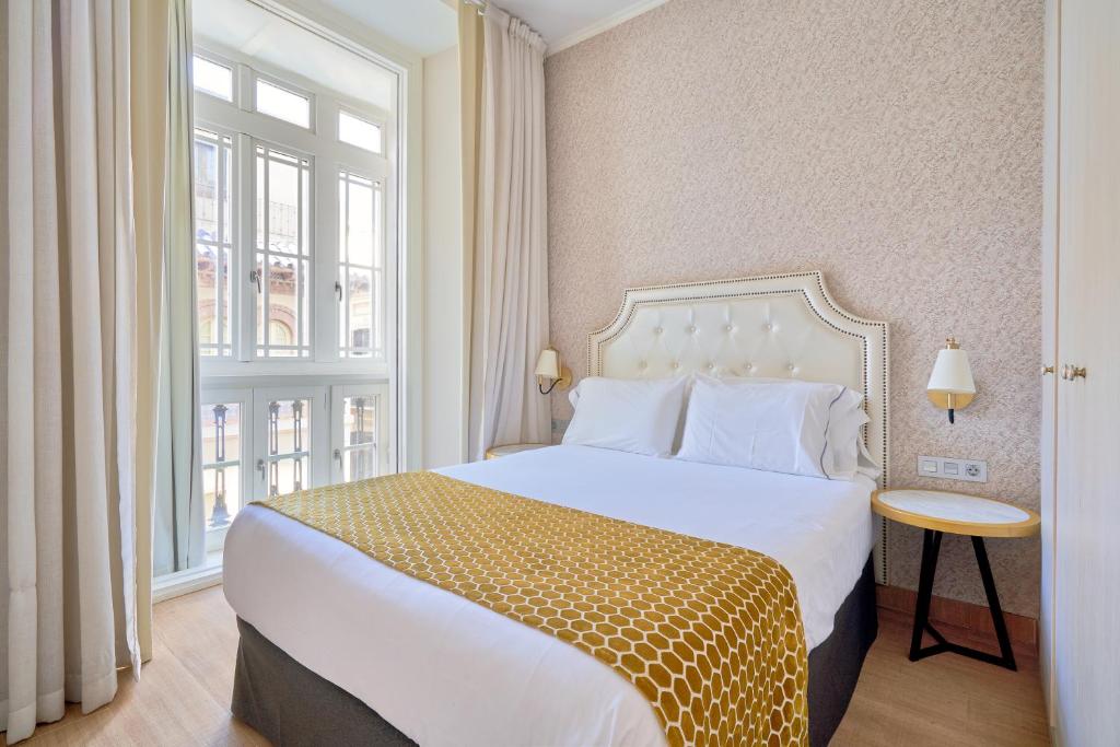 Tandem Soho Suites 5
