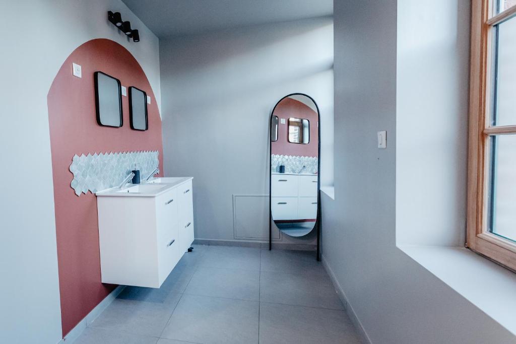 Photo de la galerie de l'établissement Cabane sur pilotis, à Wargnies-le-Petit