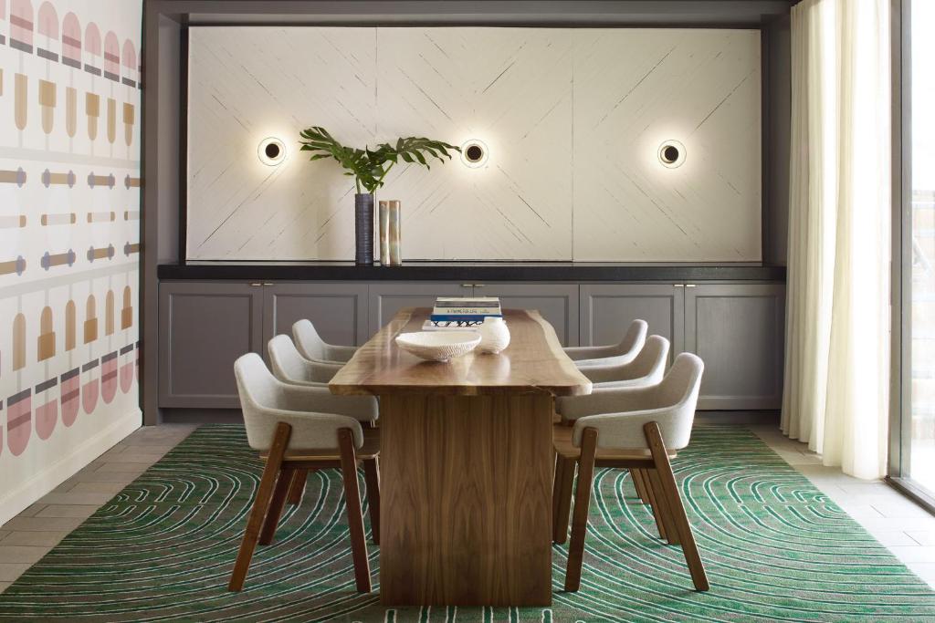 Kimpton Hotel Enso, an IHG Hotel Image
