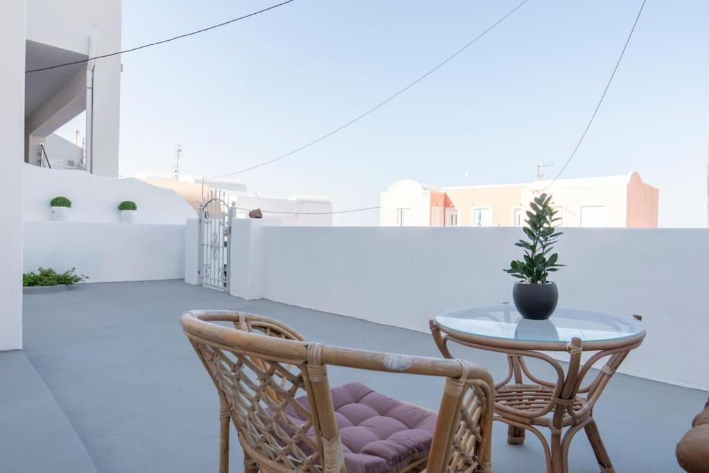Yann House Imerovigli 6