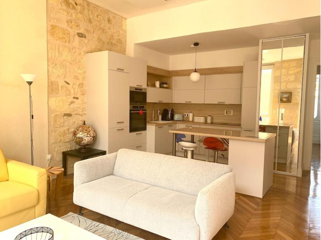 Fantastic 3-Room apartment heart of les Chartrons - Bordeaux 8