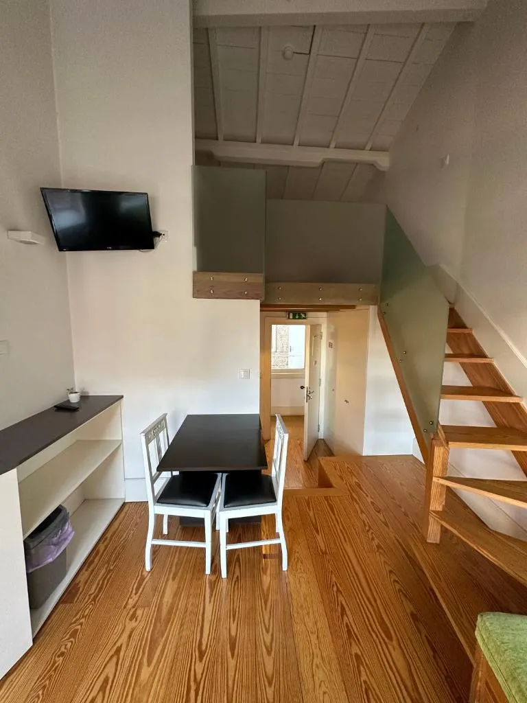Guimarães Studios Lounge 8