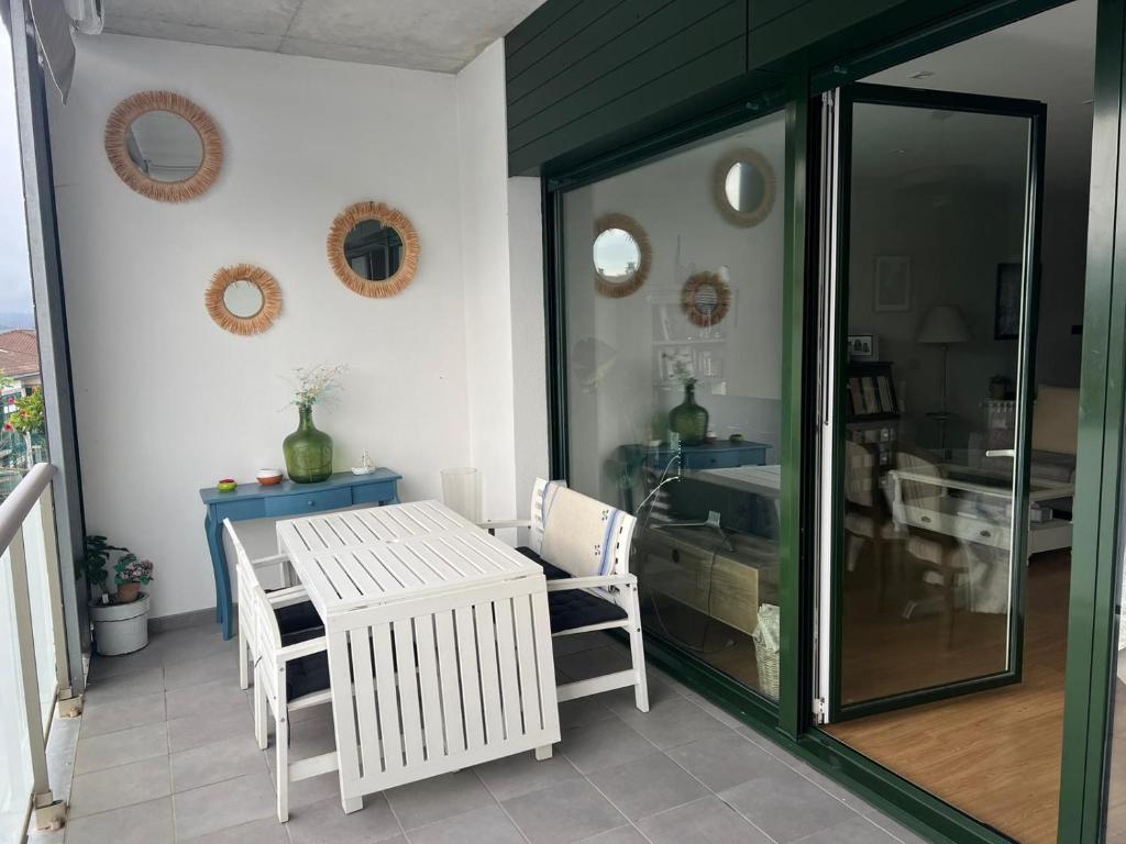 Kobentu Berri by Smiling Rentals 4