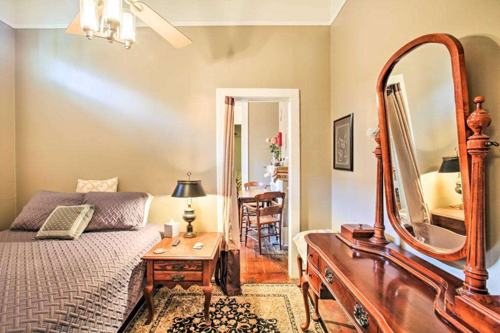 1 Mi to French Quarter: Walkable NOLA Home! 2