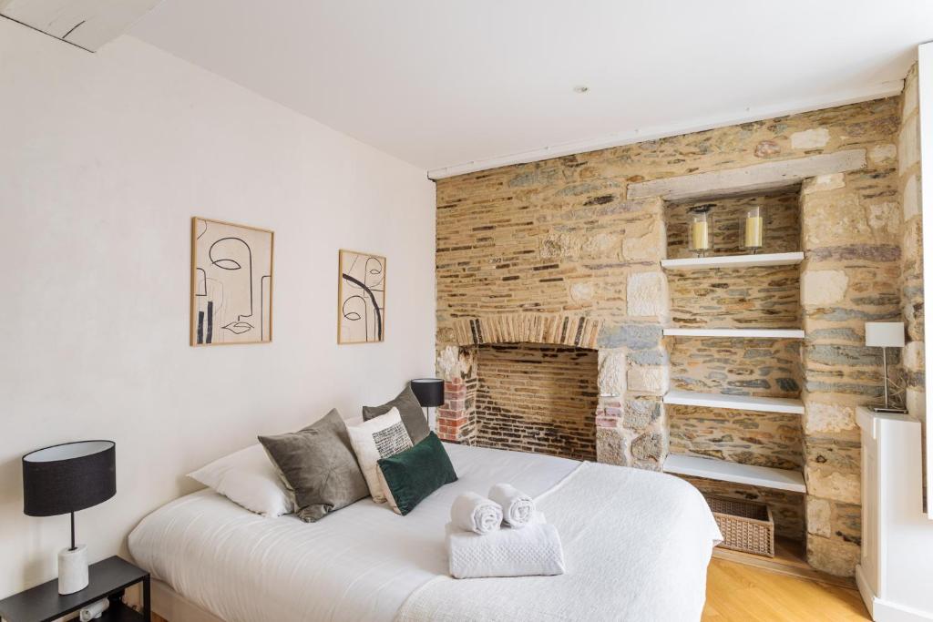 La Tourelle & l'Honoré - 2 appartements dans le Centre historique de Rennes 2