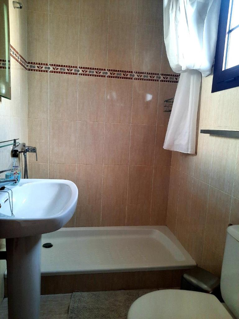 Sun beach Caleta 24 3