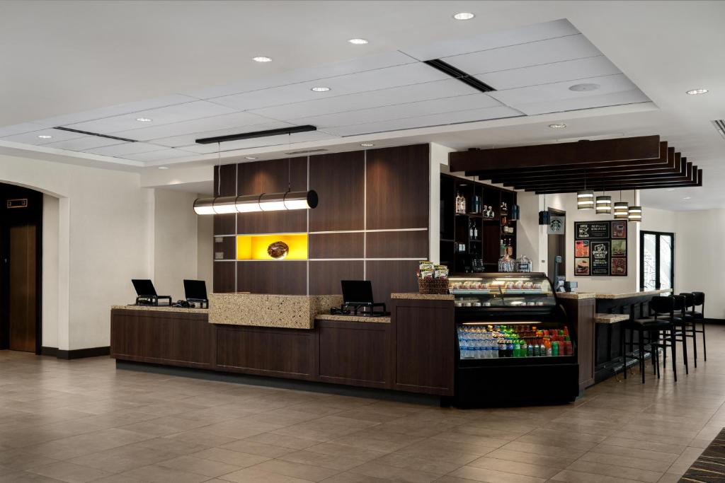 Hyatt Place New Orleans Convention Center Image