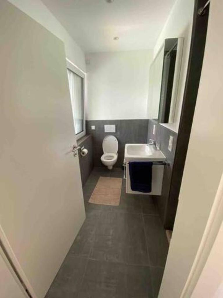 BG Living & Hosting - Stylish Luxury Apartments in the City Center - Parking, WiFi & Washing Machine 2