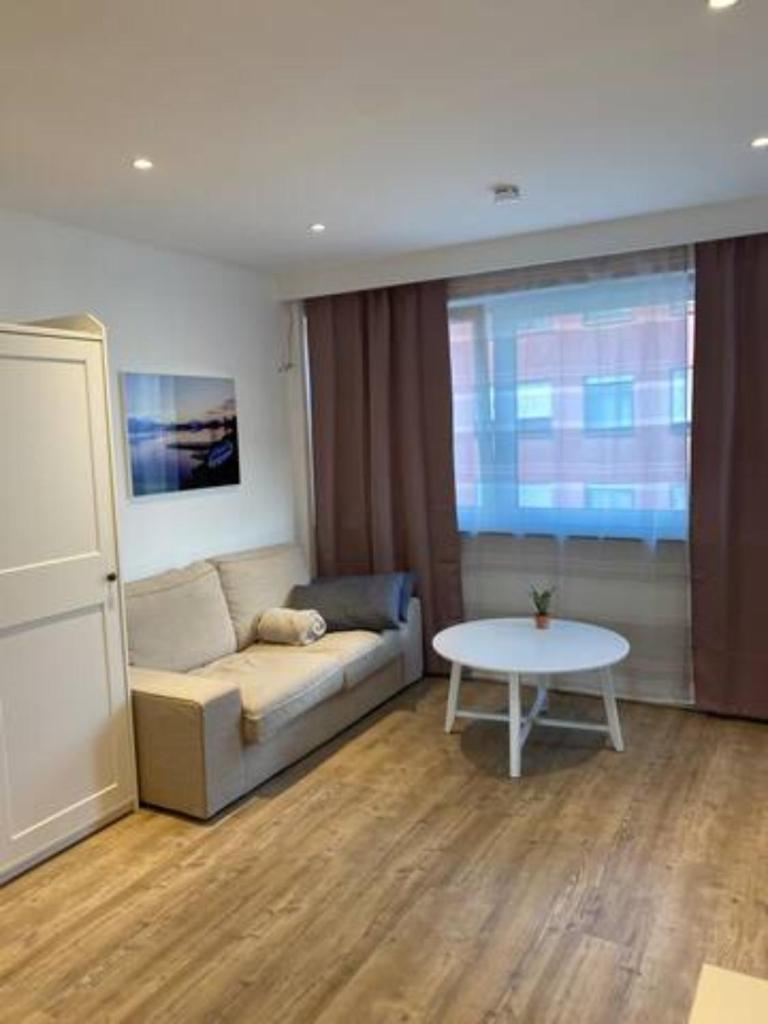 BG Living & Hosting - Stylish Luxury Apartments in the City Center - Parking, WiFi & Washing Machine 5