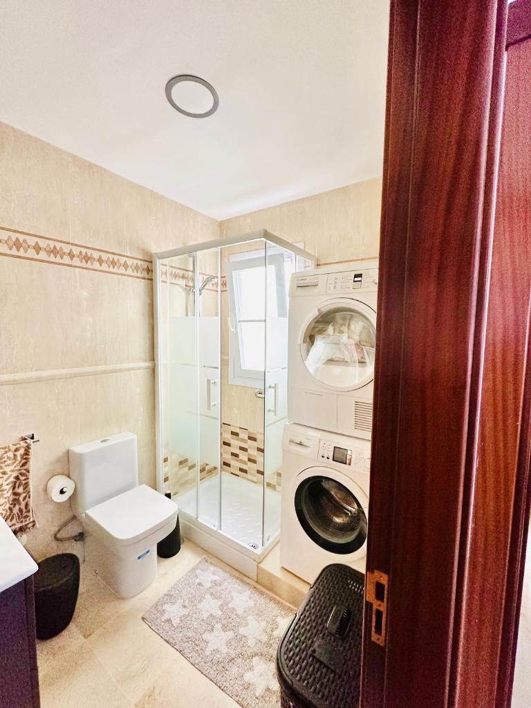 Elena is a comfortable and well located flat 8