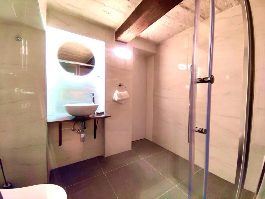 Port 531 Savynomad Harbour Residences Valletta wow Views 3