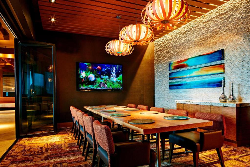 San Diego Marriott Marquis and Marina Image