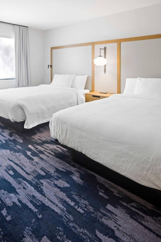 Fairfield Inn & Suites by Marriott San Diego Pacific Beach Image