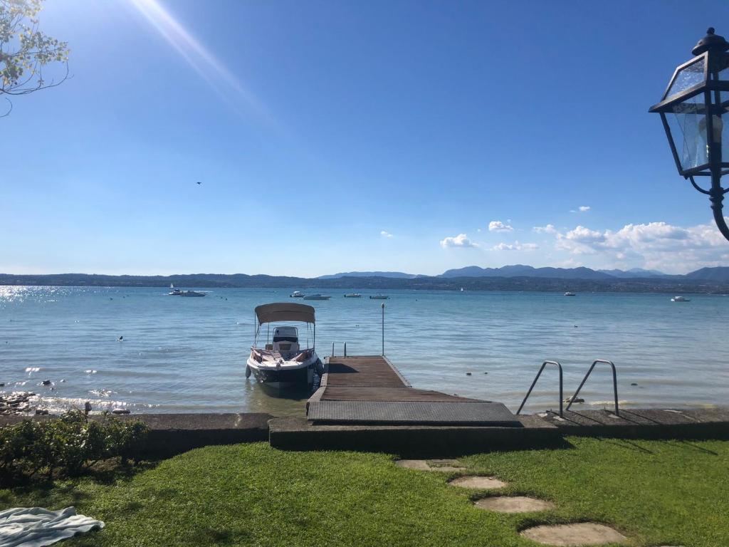 Appartamento direttamente a lago
