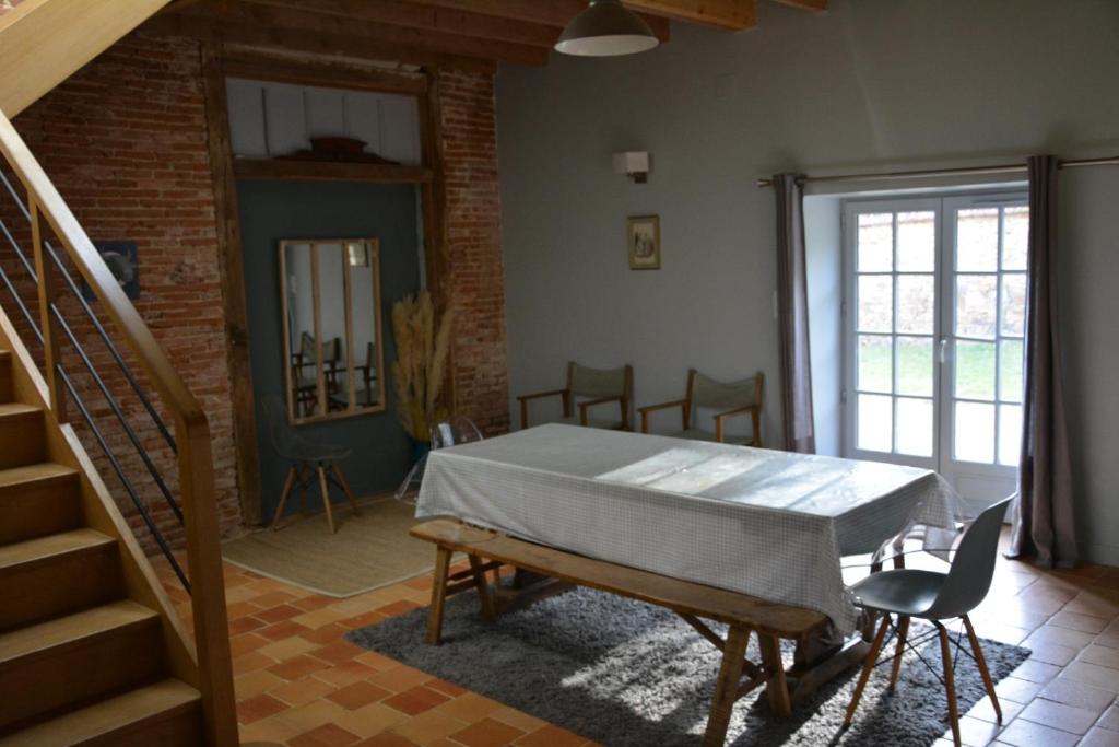 Les écuries du château des Rieux 4