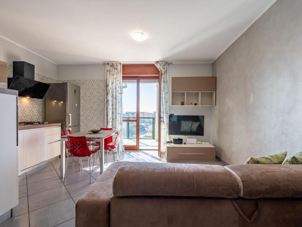 Apartment Savi by Interhome 4