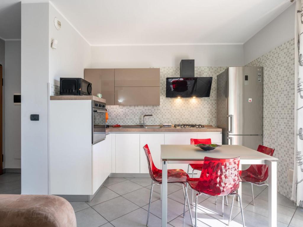 Apartment Savi by Interhome 5