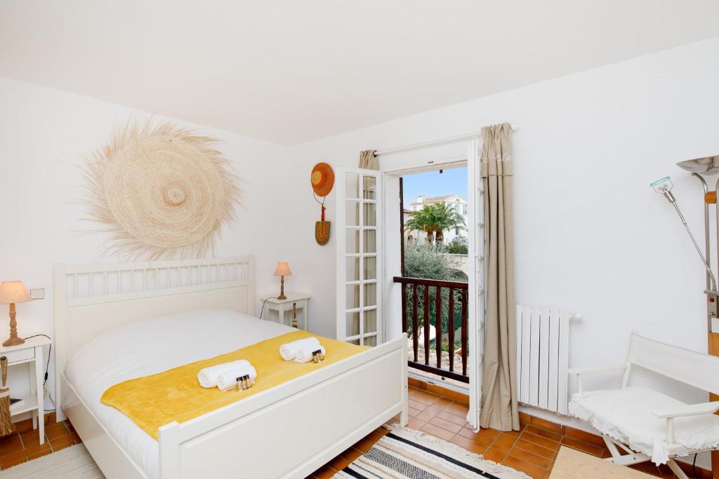 Grimaud 4 vents YourHostHelper 7