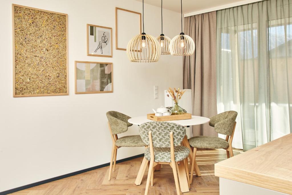 HOMEBOUND APARTMENTS Bad Goisern - contactless check-in 5
